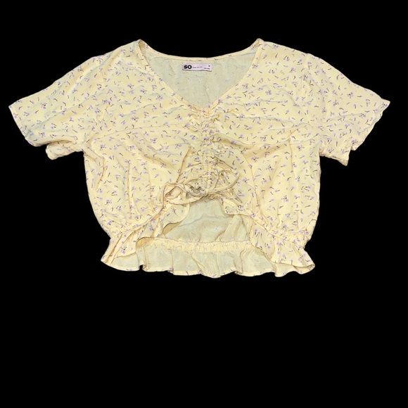 SO Tops - Juniors Cropped Casual Top (M)